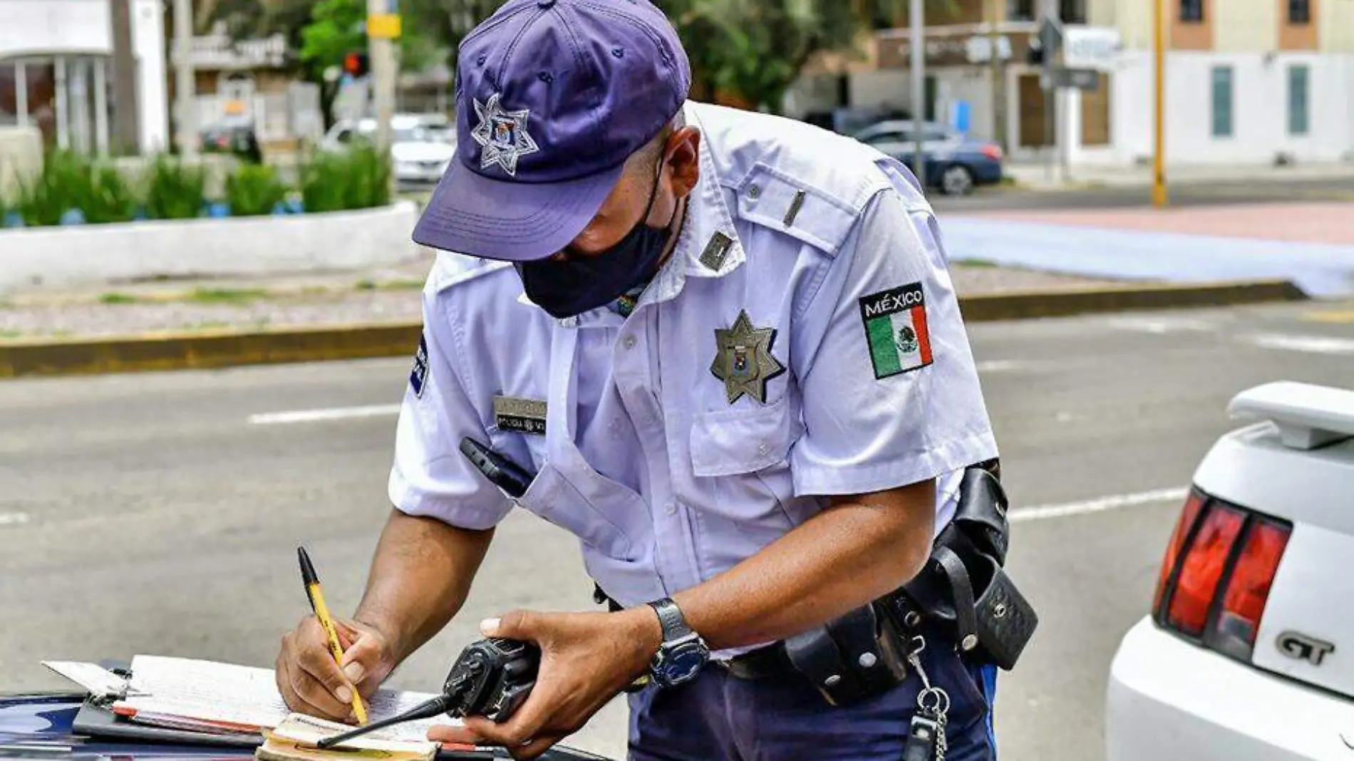 policia infraccion